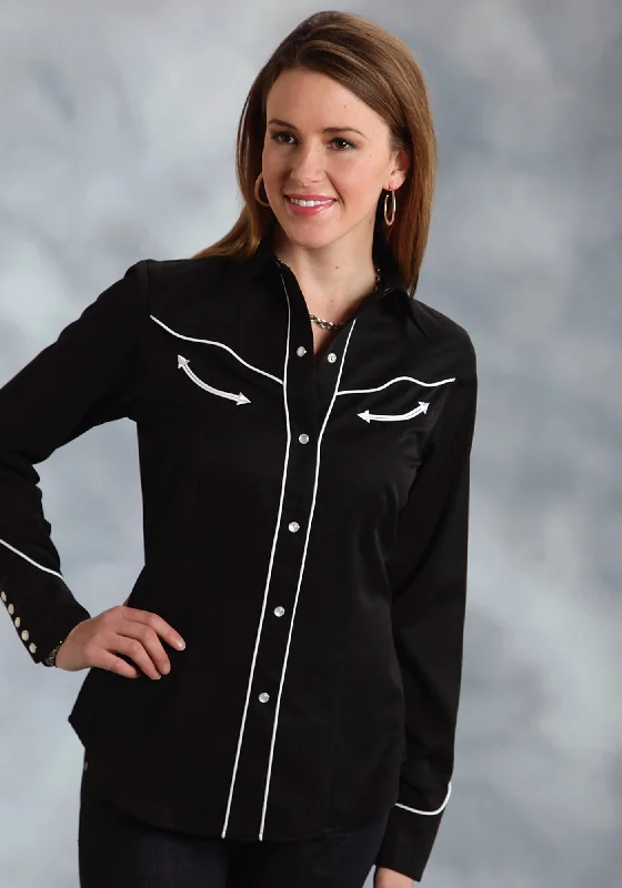 Women's Clothes And Apparel Roper Womens Black Polyester Blend L/S Flag Skull Snap L/S Western Shirt Women's Clothes And Apparel Roper Womens Black Polyester Blend L/S Flag Skull Snap L/S Western Shirt