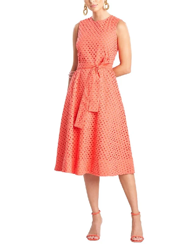 Chic Women's Outfit Natori Dress