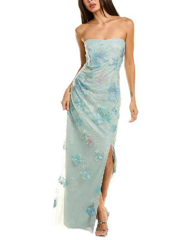 Effortless Style, Endless Impact Rene Ruiz Sweetheart Dress
